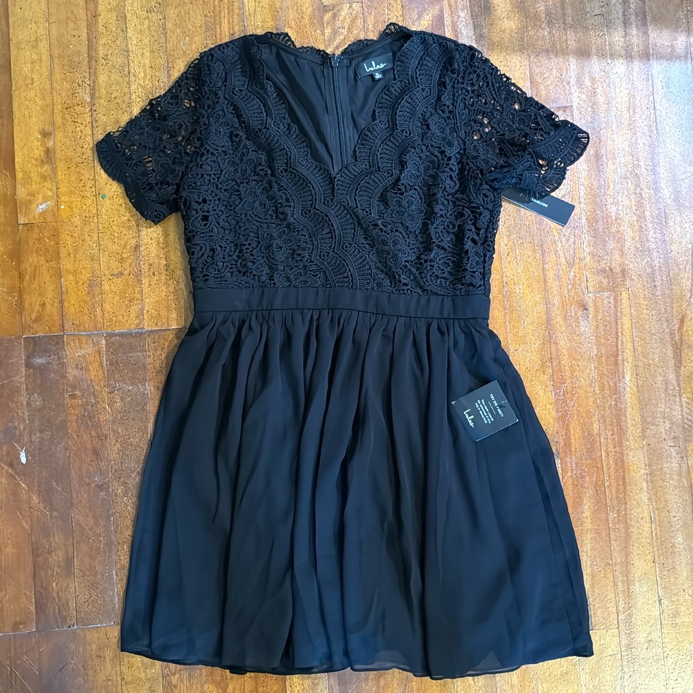 NWT Lulus black lace mini dress